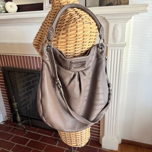 Marc by Marc Jacob’s gray classic Q hillier hobo bag